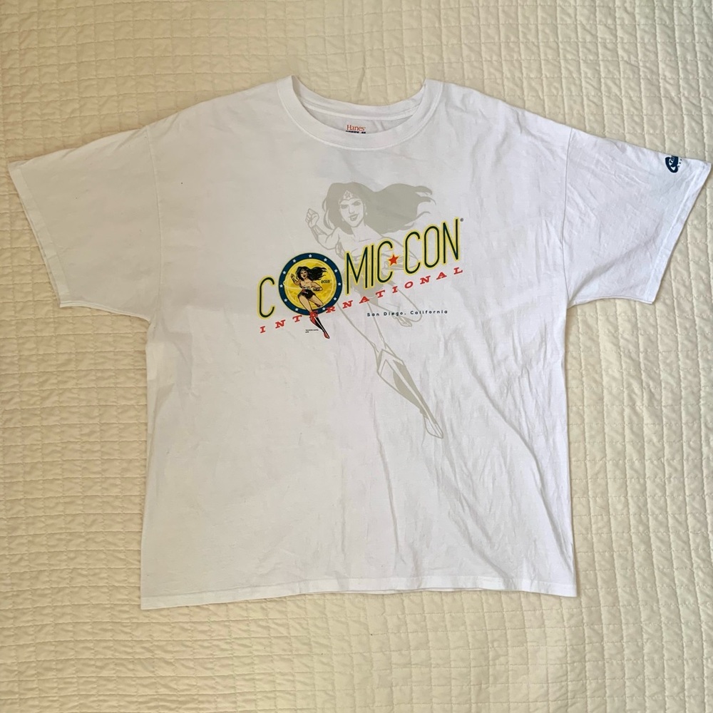 Wonder Women Comic-Con T-shirt